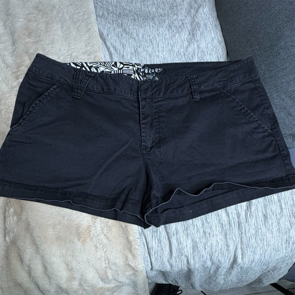 Volcom Stone  Shorts Size 9 Black Women's